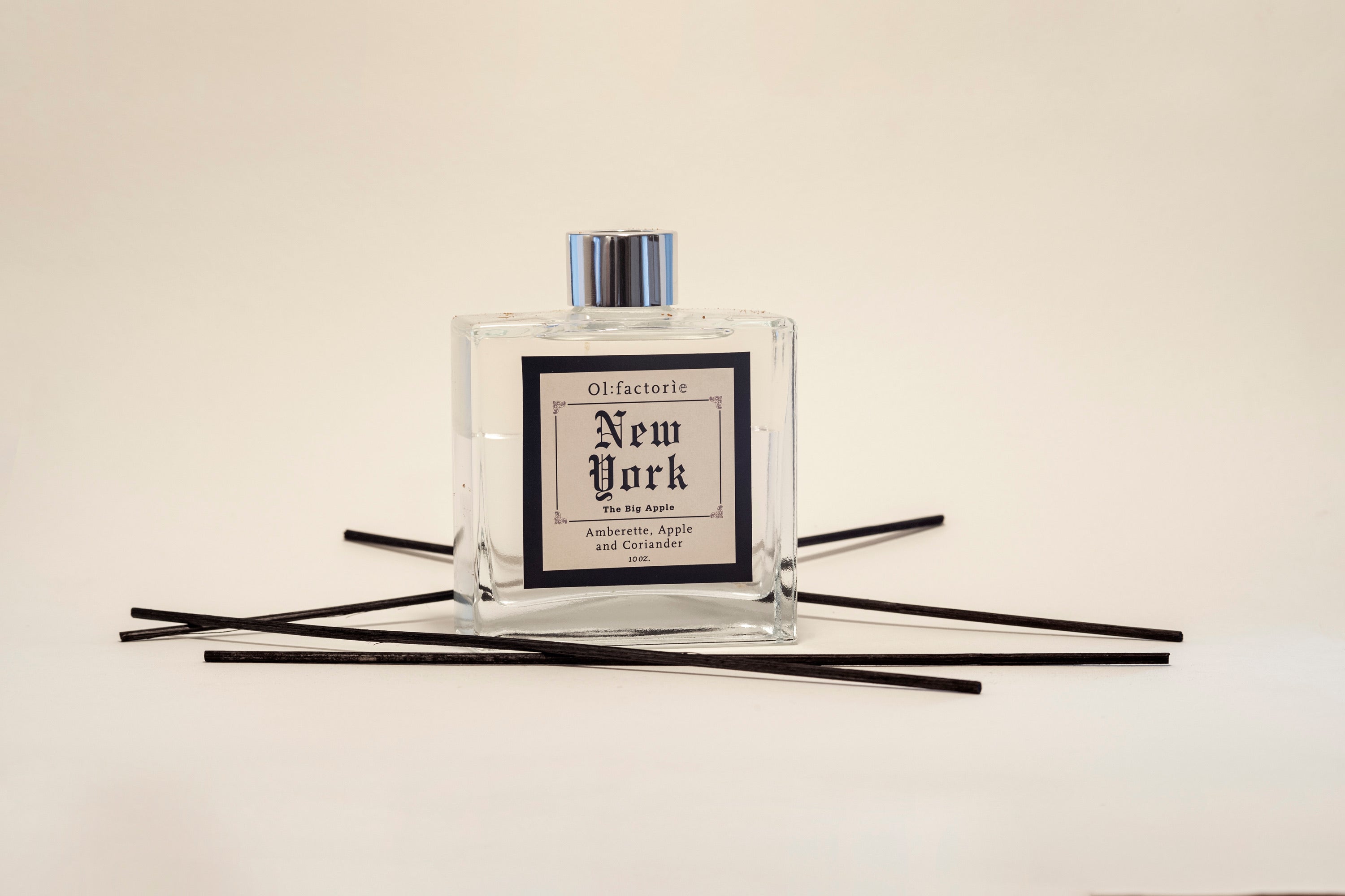 Chicago Diffuser 10oz - Olfactorie Candles + Apothecary Boutique